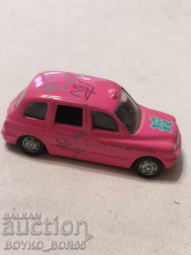 Delivery of Antique Stroller Delivery of Antique Stroller