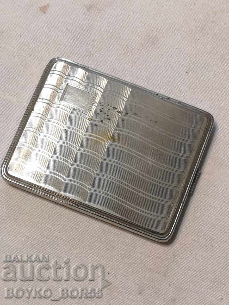 Auction Old Tabaker from the beginning of the XX century, with Cigarettes Auction Old Tabaker from the beginning of the XX century, with Cigarettes