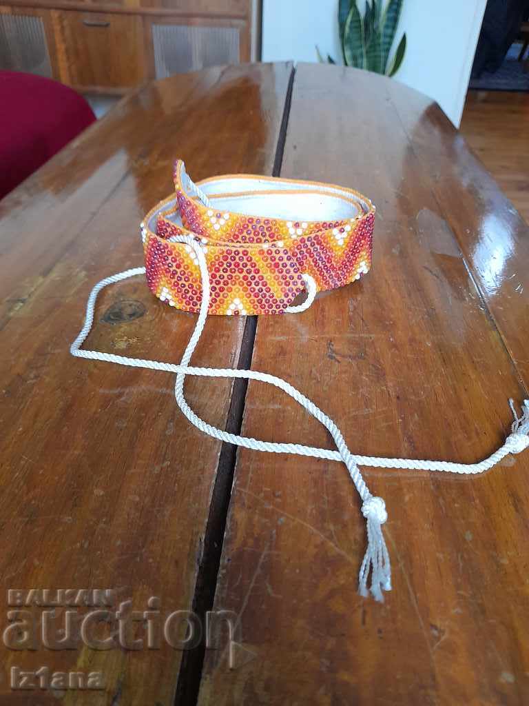 Παλιός, χαντρωτός ζωστήρας για παραδοσιακή φορεσιά