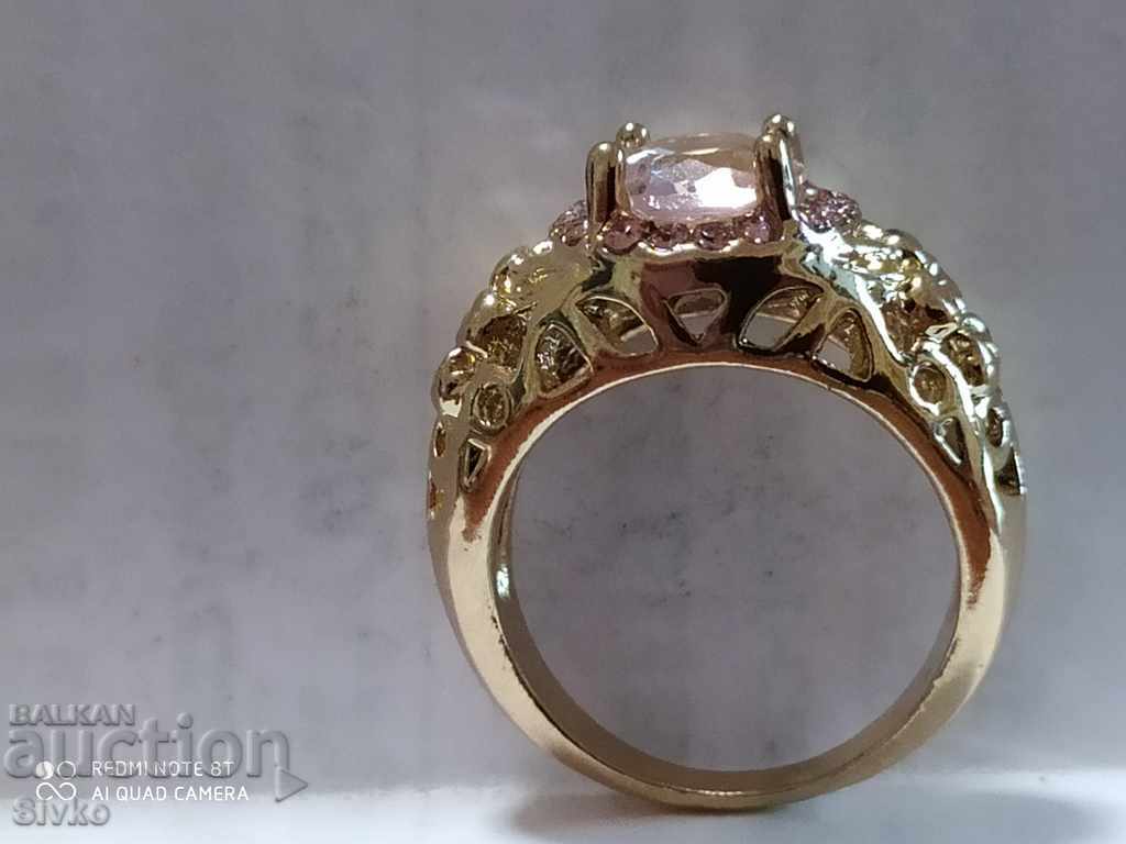 Доставка на Пръстен позлата морганит Доставка на Пръстен позлата морганит