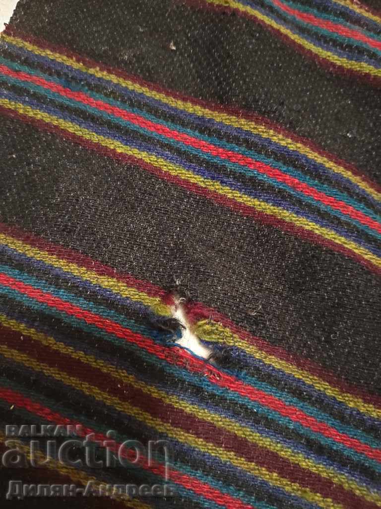 Χειροποίητη ποδιά (άνω των 100 ετών) με τιμή 19.00 BGN | € 9.71 Χειροποίητη ποδιά (άνω των 100 ετών) με τιμή 19.00 BGN | € 9.71