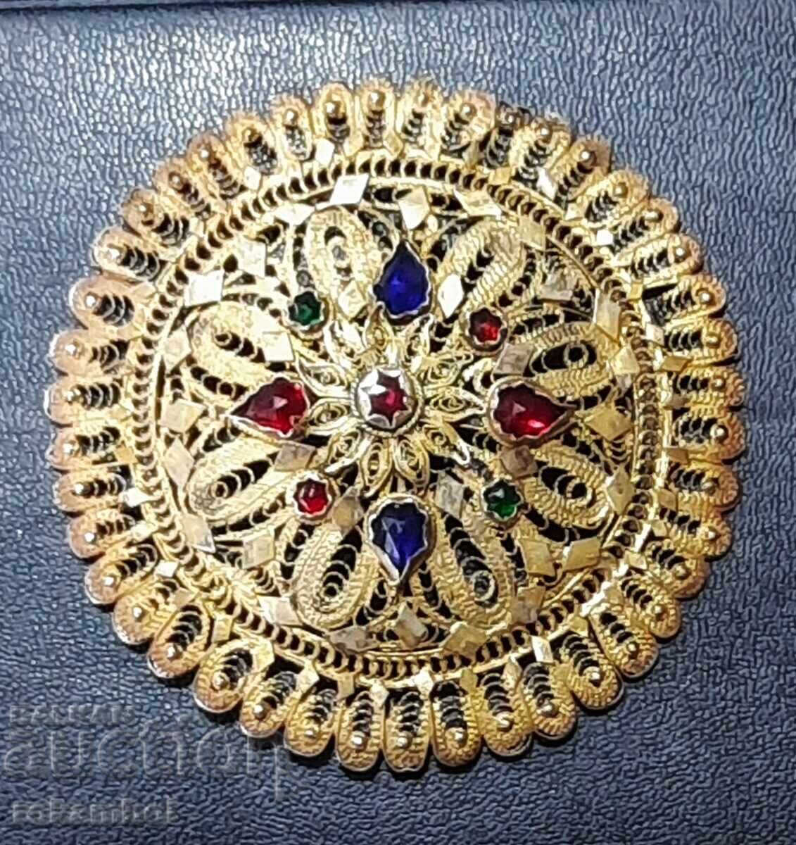 Παράδοση Αναγεννησιακό φιλιγκράν κοσμήματα με επιχρύσωση υδραργύρου Παράδοση Αναγεννησιακό φιλιγκράν κοσμήματα με επιχρύσωση υδραργύρου