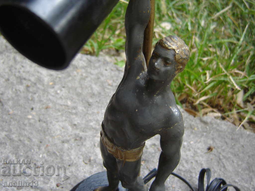 ΠΑΛΙΟ ΜΕΤΑΛΛΙΚΟ ΣΧΗΜΑ ΝΥΧΤΙΚΗΣ ΦΩΤΟΓΡΑΦΙΑΣ με τιμή 145.00 BGN | € 74.14 ΠΑΛΙΟ ΜΕΤΑΛΛΙΚΟ ΣΧΗΜΑ ΝΥΧΤΙΚΗΣ ΦΩΤΟΓΡΑΦΙΑΣ με τιμή 145.00 BGN | € 74.14