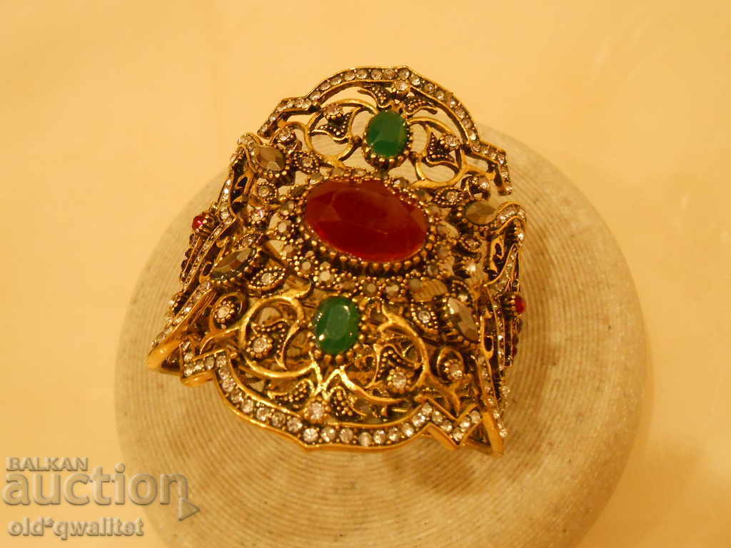 Аукцион ДАМСКА ГРИВНА мащабна, внушителна прекрасна Аукцион ДАМСКА ГРИВНА мащабна, внушителна прекрасна