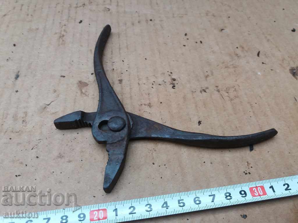 Delivery of STOMANIZED SOC. PLIERS - EXCELLENT Delivery of STOMANIZED SOC. PLIERS - EXCELLENT