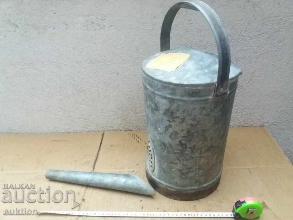 OLD METAL WATER TRAILER GALVANIZED with price 5.99 BGN | € 3.06 OLD METAL WATER TRAILER GALVANIZED with price 5.99 BGN | € 3.06