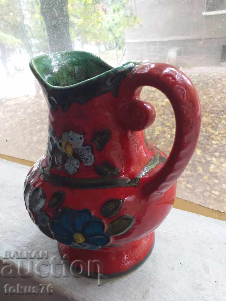 Livrarea Vas de ceramică veche germană Livrarea Vas de ceramică veche germană