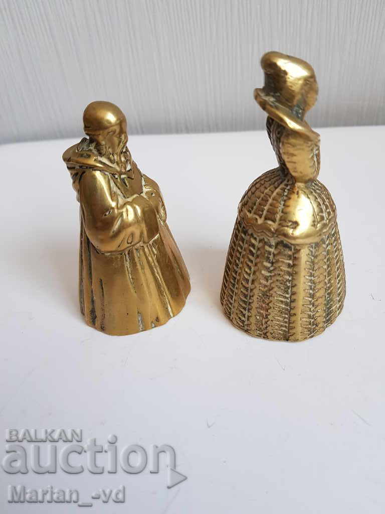 Аукцион Стари бронзови интересни звънци за прислуга 2 броя Аукцион Стари бронзови интересни звънци за прислуга 2 броя