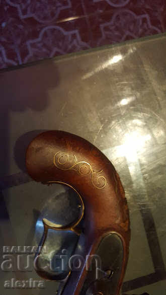 capsule flintlock rifle pistol Pishtov with price 350.00 BGN | € 178.95 capsule flintlock rifle pistol Pishtov with price 350.00 BGN | € 178.95