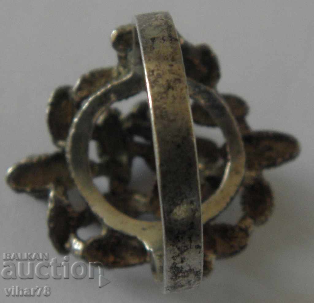 VERY BEAUTIFUL SILVER WOMEN'S RING WITH STONES - 6