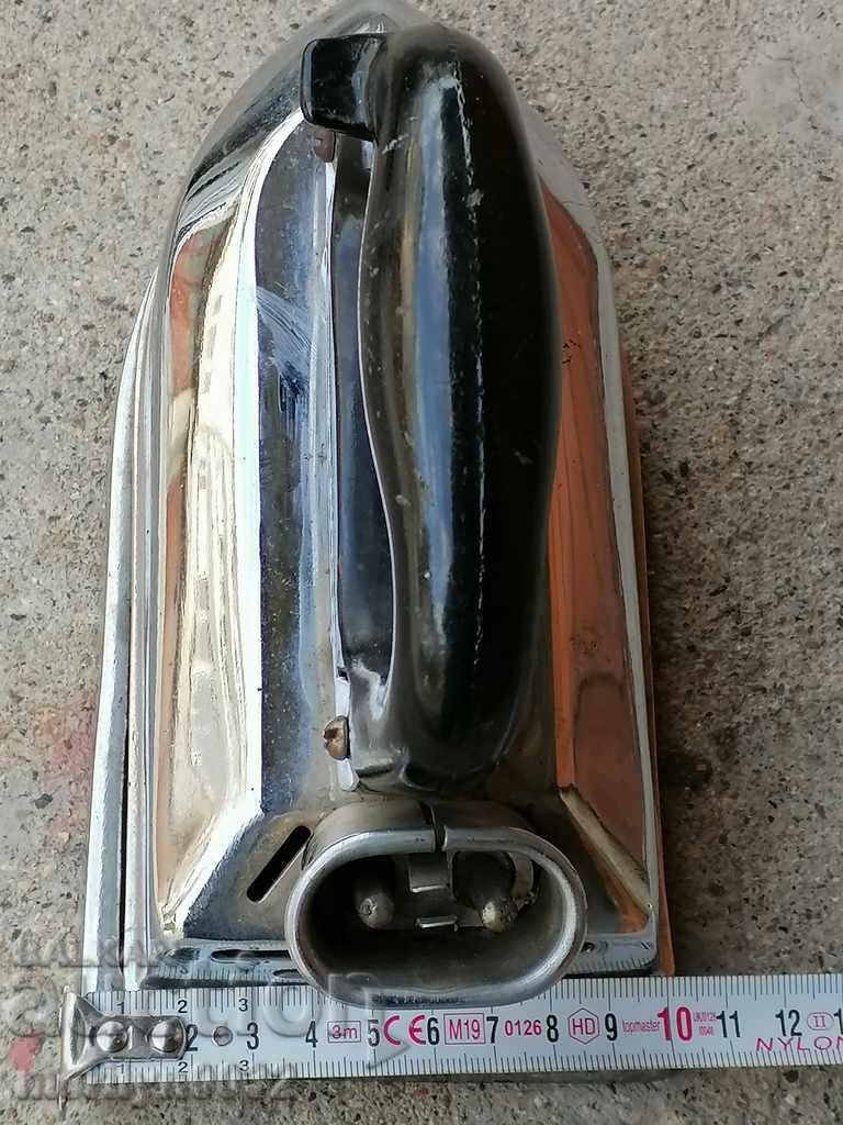 Delivery of Old social electric iron - PRC Delivery of Old social electric iron - PRC