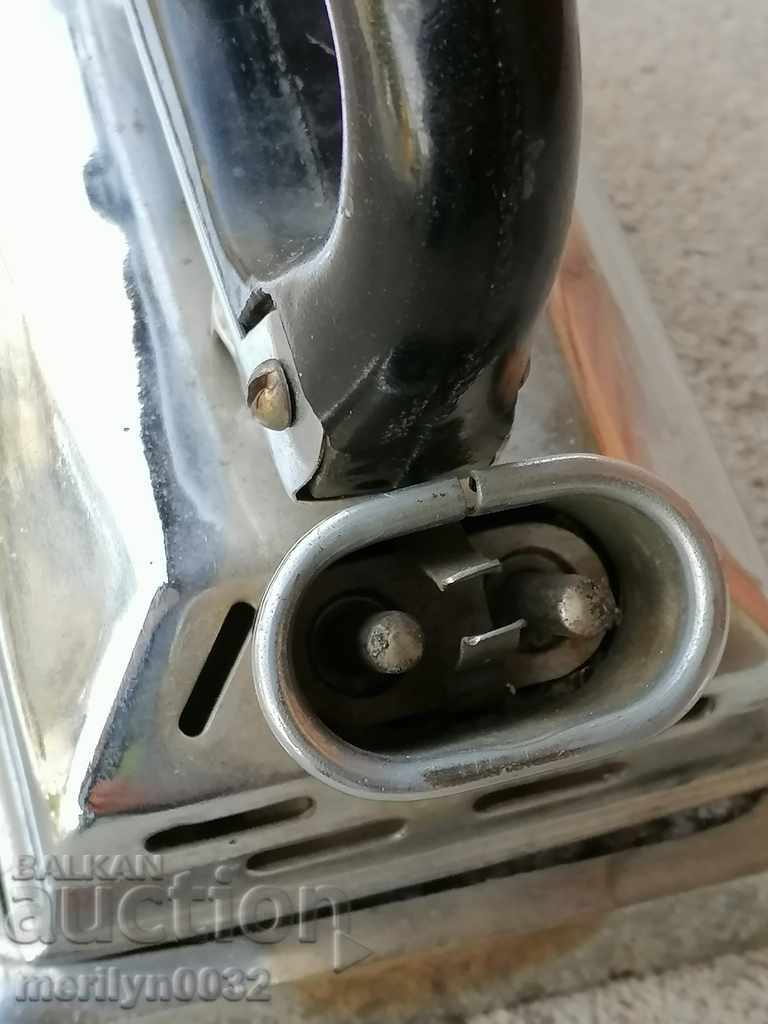 Old social electric iron - PRC - 7 Old social electric iron - PRC - 7