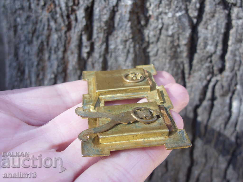 OLD GOLDED PHOTO FRAME - 6 OLD GOLDED PHOTO FRAME - 6