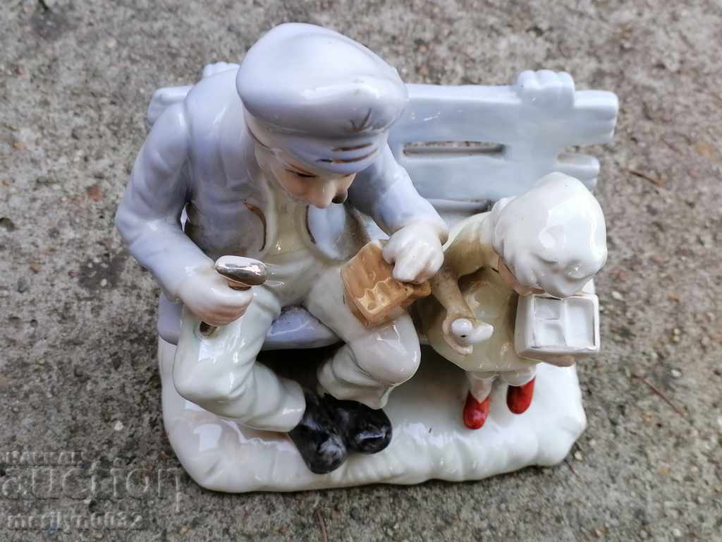 Delivery of Porcelain figure, sculpture, statuette, porcelain, USSR Delivery of Porcelain figure, sculpture, statuette, porcelain, USSR