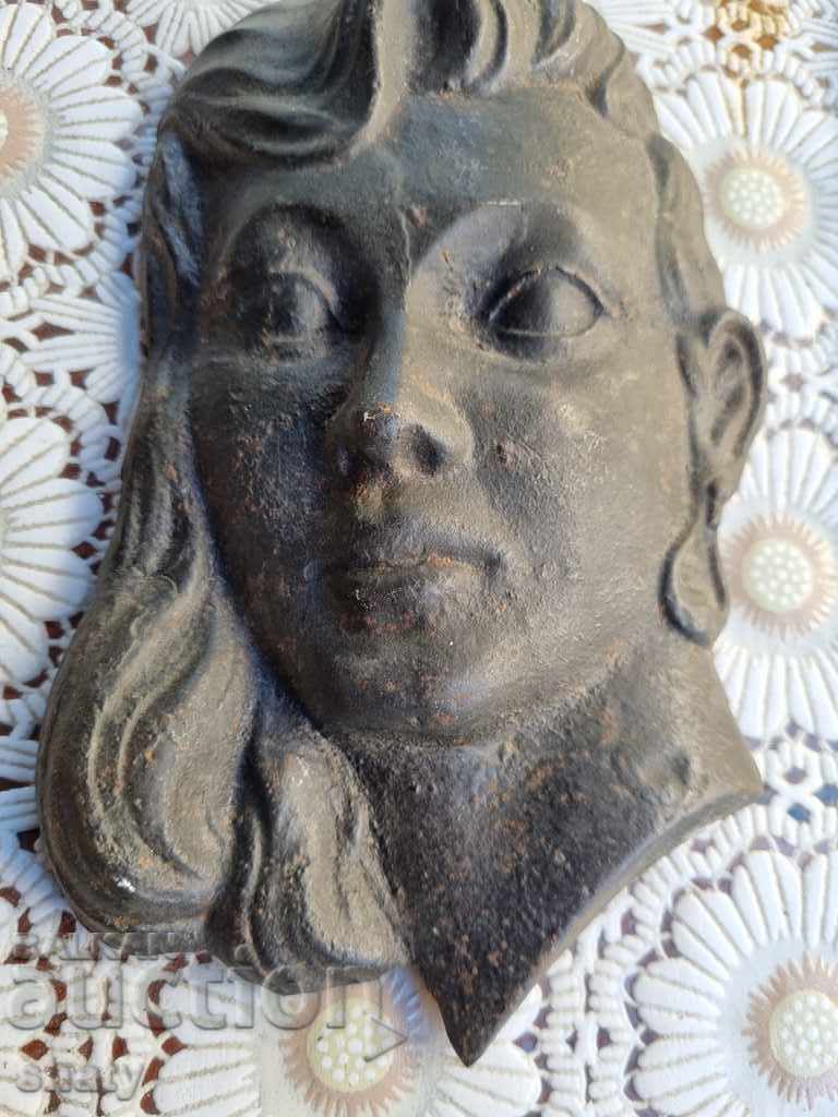 Auction Metal figure. Cast iron sculpture Auction Metal figure. Cast iron sculpture