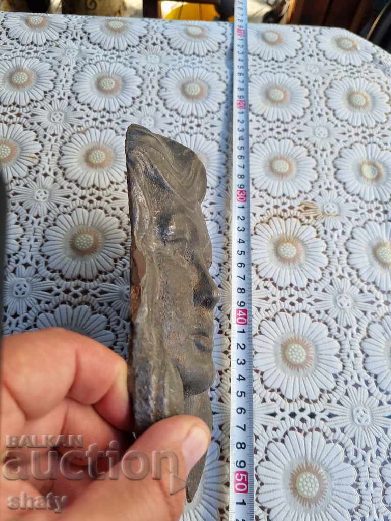 Delivery of Metal figure. Cast iron sculpture Delivery of Metal figure. Cast iron sculpture