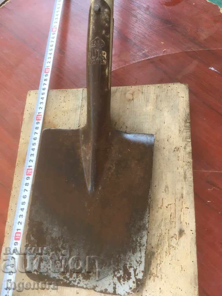 Auction SHOVEL TOOL GERMAN "PIKAS" MANUFACTURED 60'S Auction SHOVEL TOOL GERMAN "PIKAS" MANUFACTURED 60'S