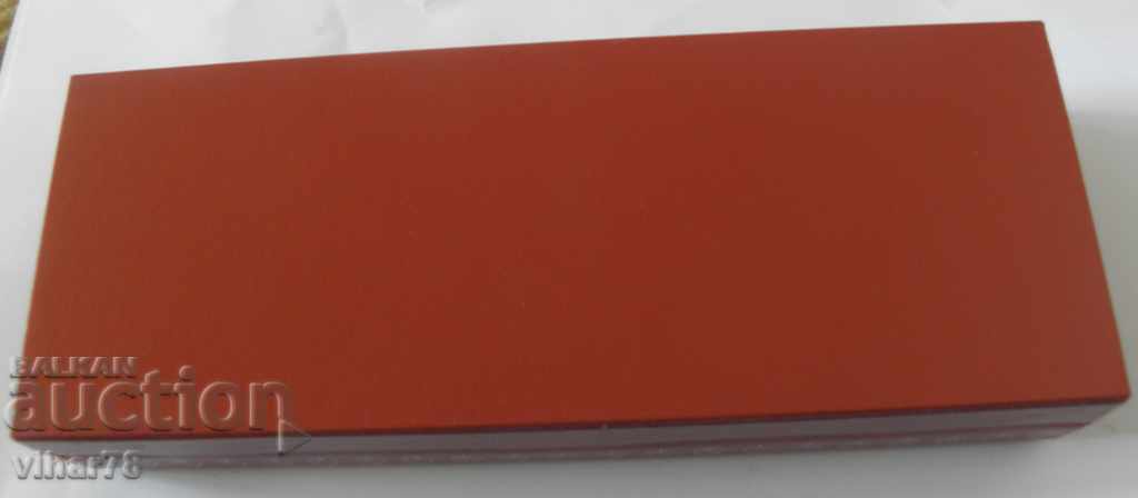 Original Dupont box - 6 Original Dupont box - 6