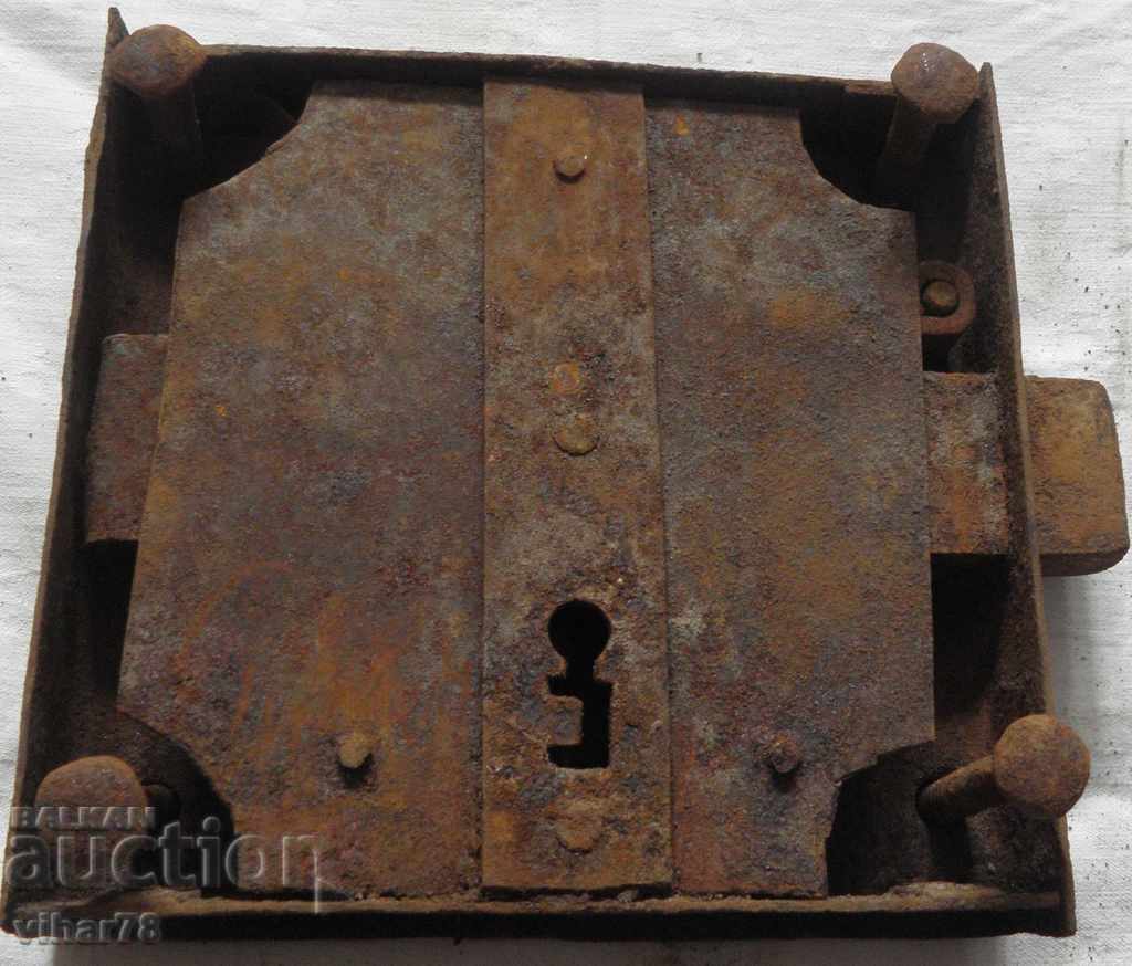 OLD BIG LOCK - 5 OLD BIG LOCK - 5