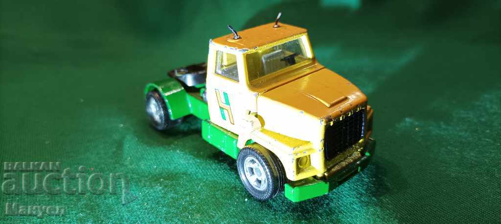 Matchbox Ford Ltd. for sale with price 11.00 BGN | € 5.62 Matchbox Ford Ltd. for sale with price 11.00 BGN | € 5.62