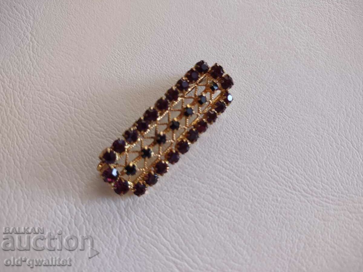 Delivery of Brooch, old beautiful filigree interesting Delivery of Brooch, old beautiful filigree interesting