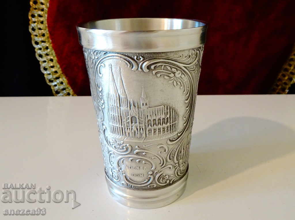 Auction  Tin cup for wine, architecture, monuments