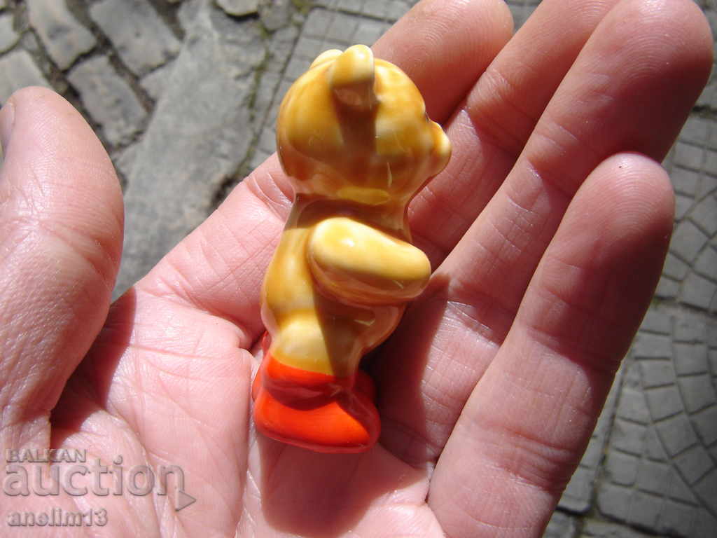 STAR PORCELAIN BEAR GOEBEL W. GERMANY - 5 STAR PORCELAIN BEAR GOEBEL W. GERMANY - 5