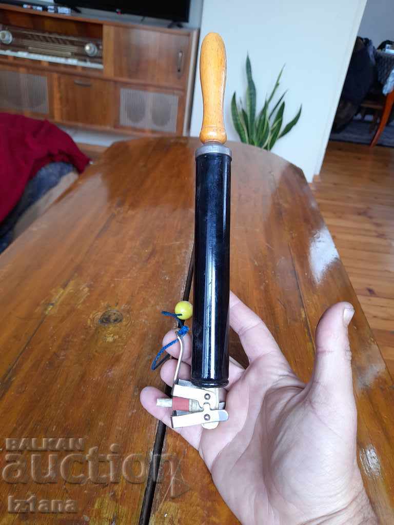 Old pump with price 25.00 BGN | € 12.78 Old pump with price 25.00 BGN | € 12.78