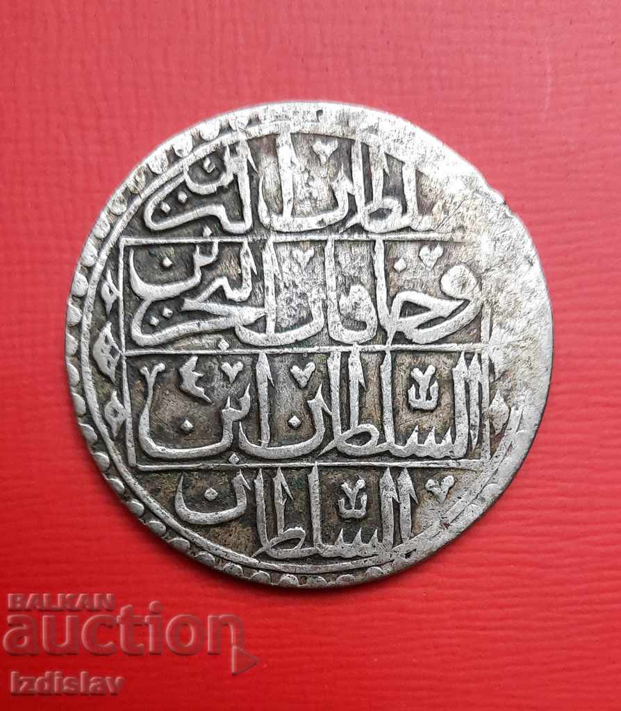 100 Para of Selim III 1203/4 with price 260.00 BGN | € 132.94 100 Para of Selim III 1203/4 with price 260.00 BGN | € 132.94