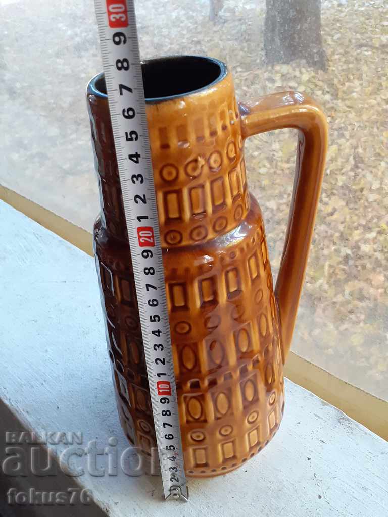 Delivery of Large jug of German pottery Delivery of Large jug of German pottery