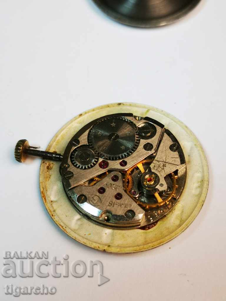 Auction  Vostok Clock Wristwatch