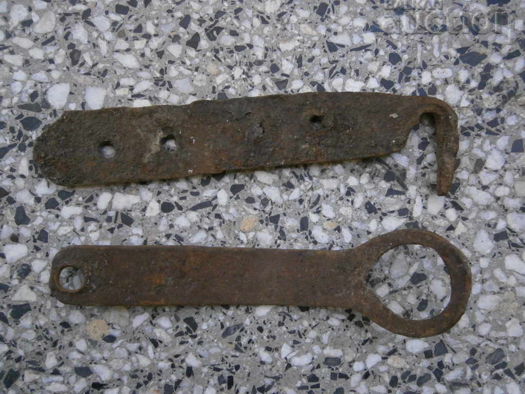 Auction antique wrought iron lock latch Auction antique wrought iron lock latch