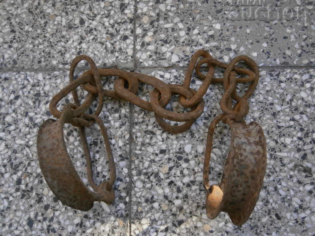 Old hand forged beads, chains, pranks, chains - 5 Old hand forged beads, chains, pranks, chains - 5