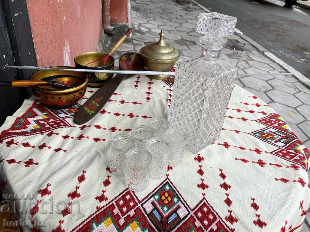 10734. OLD SERVICE GARAPHA AND GLASSES SOLID GLASS with price 25.00 BGN | € 12.78 10734. OLD SERVICE GARAPHA AND GLASSES SOLID GLASS with price 25.00 BGN | € 12.78