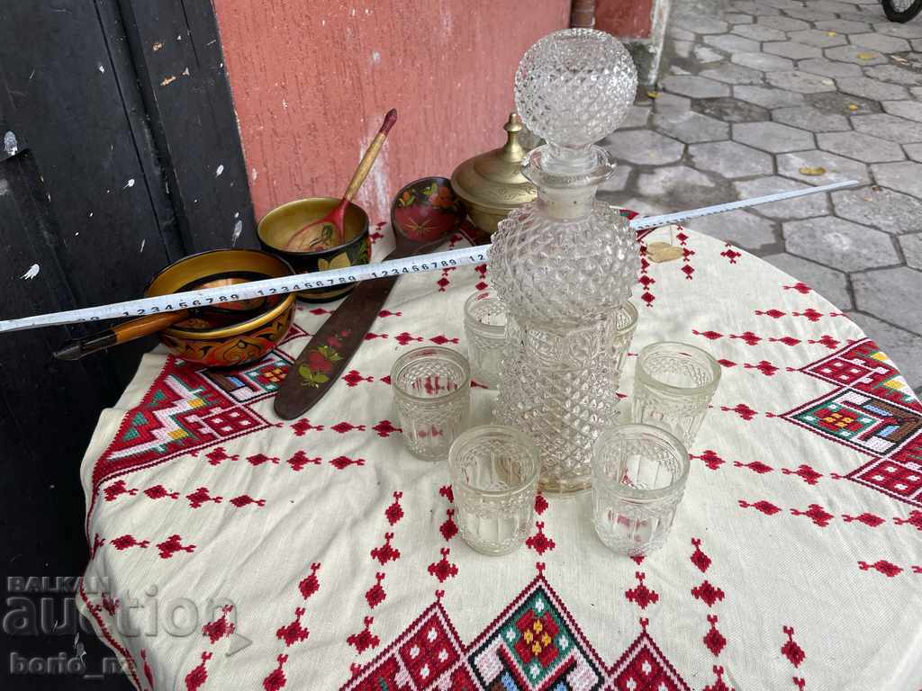 10737. OLD SERVICE GARAPHA AND GLASSES SOLID GLASS - 7 10737. OLD SERVICE GARAPHA AND GLASSES SOLID GLASS - 7