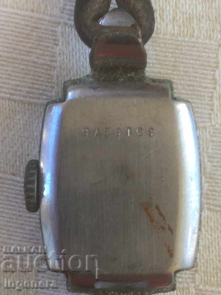 DOXA CLOCK DOES NOT WORK FOR PARTS OR REPAIRS - 6 DOXA CLOCK DOES NOT WORK FOR PARTS OR REPAIRS - 6