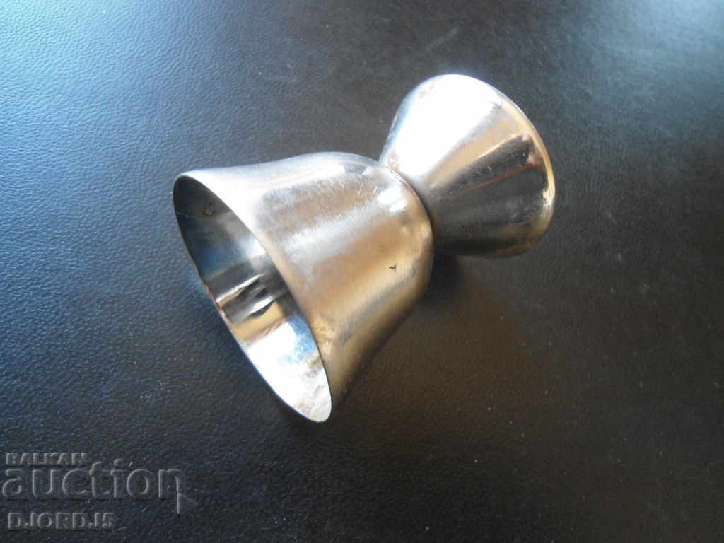 Παλαιό μεταλλικό κύπελλο - 5 Παλαιό μεταλλικό κύπελλο - 5