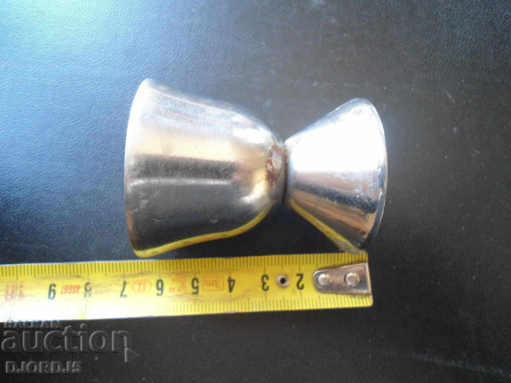 Παλαιό μεταλλικό κύπελλο - 6 Παλαιό μεταλλικό κύπελλο - 6