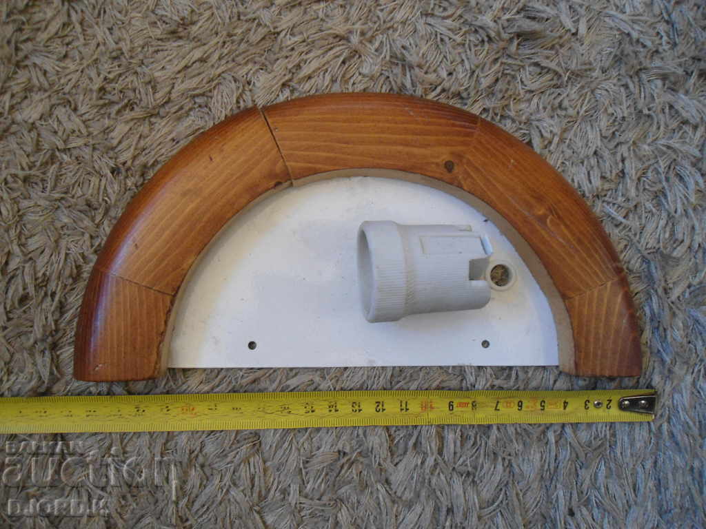 lampă veche cu preț 4.00 BGN | € 2.05 lampă veche cu preț 4.00 BGN | € 2.05