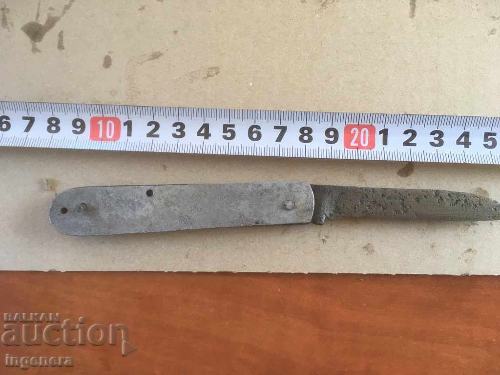 KNIFE LEG FOLDS WITHOUT BACKLIGHT AND WITHOUT BURNS with price 7.00 BGN | € 3.58 KNIFE LEG FOLDS WITHOUT BACKLIGHT AND WITHOUT BURNS with price 7.00 BGN | € 3.58