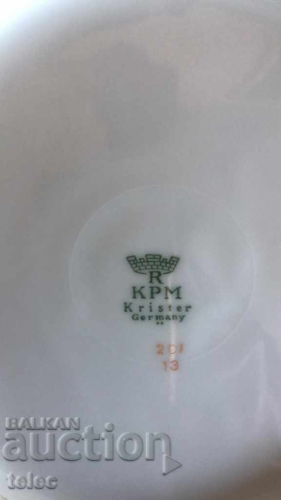 Two-rank porcelain KPM Krister with price 10.00 BGN | € 5.11 Two-rank porcelain KPM Krister with price 10.00 BGN | € 5.11