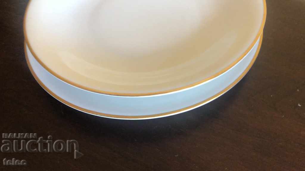 Delivery of Two-rank porcelain KPM Krister Delivery of Two-rank porcelain KPM Krister