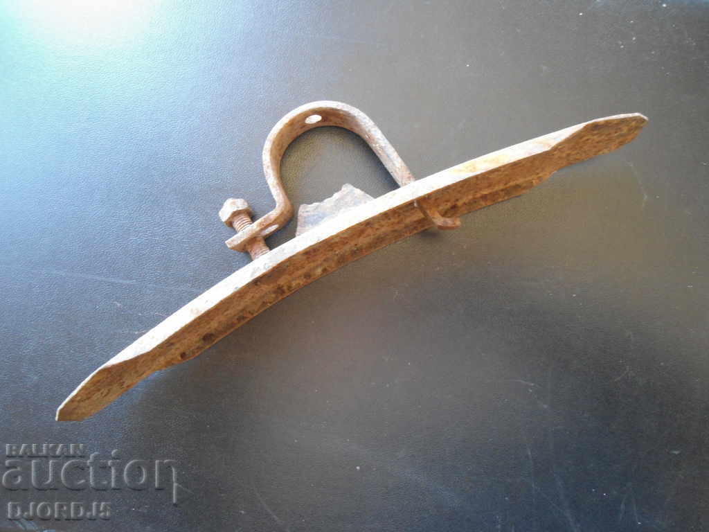 Delivery of Old wrought iron Delivery of Old wrought iron