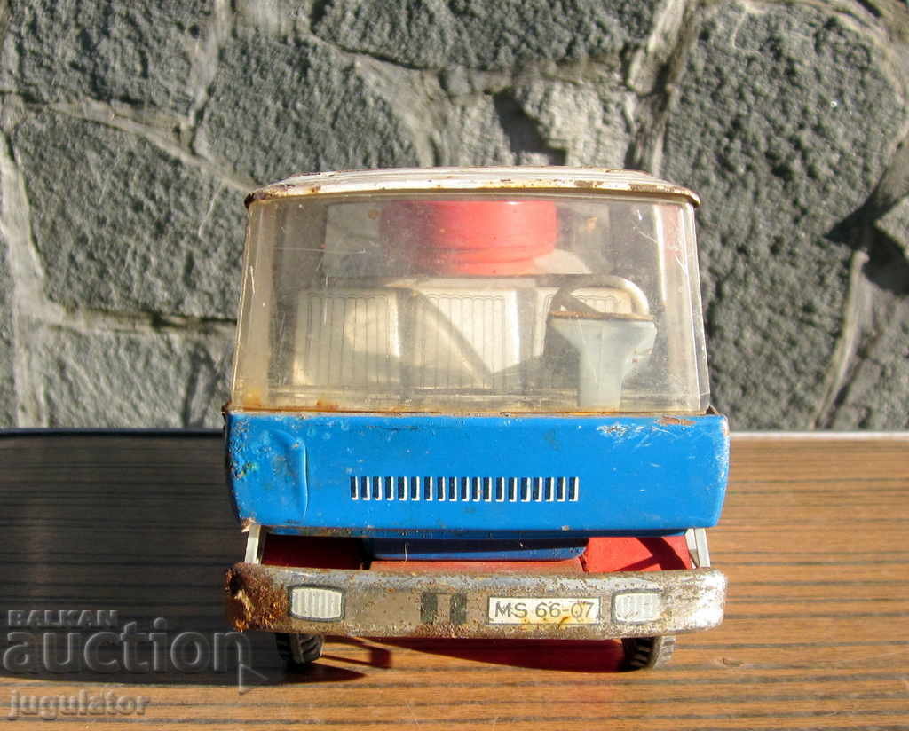 παλιό γερμανικό παιχνίδι λαμαρίνας πυροσβεστικό όχημα MS με τιμή 40.00 BGN | € 20.45