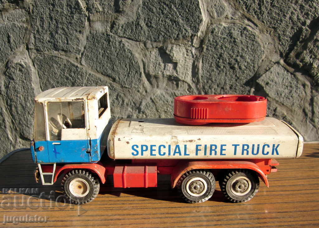 Δημοπρασία παλιό γερμανικό παιχνίδι λαμαρίνας πυροσβεστικό όχημα MS