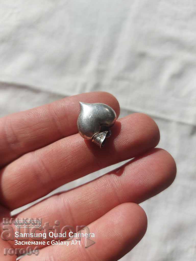 SILVER HEART - 925 with price 25.00 BGN | € 12.78 SILVER HEART - 925 with price 25.00 BGN | € 12.78