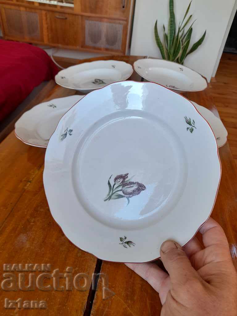 Licitație Veche vase de porțelan, plăci