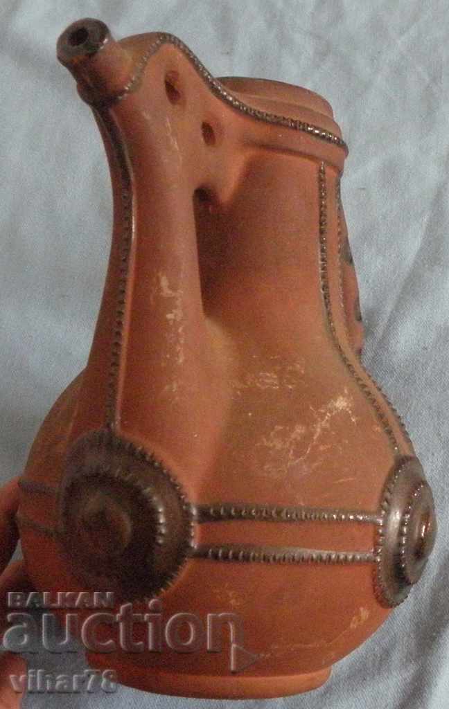 Delivery of Old pitcher, jar, pot, pottery Delivery of Old pitcher, jar, pot, pottery