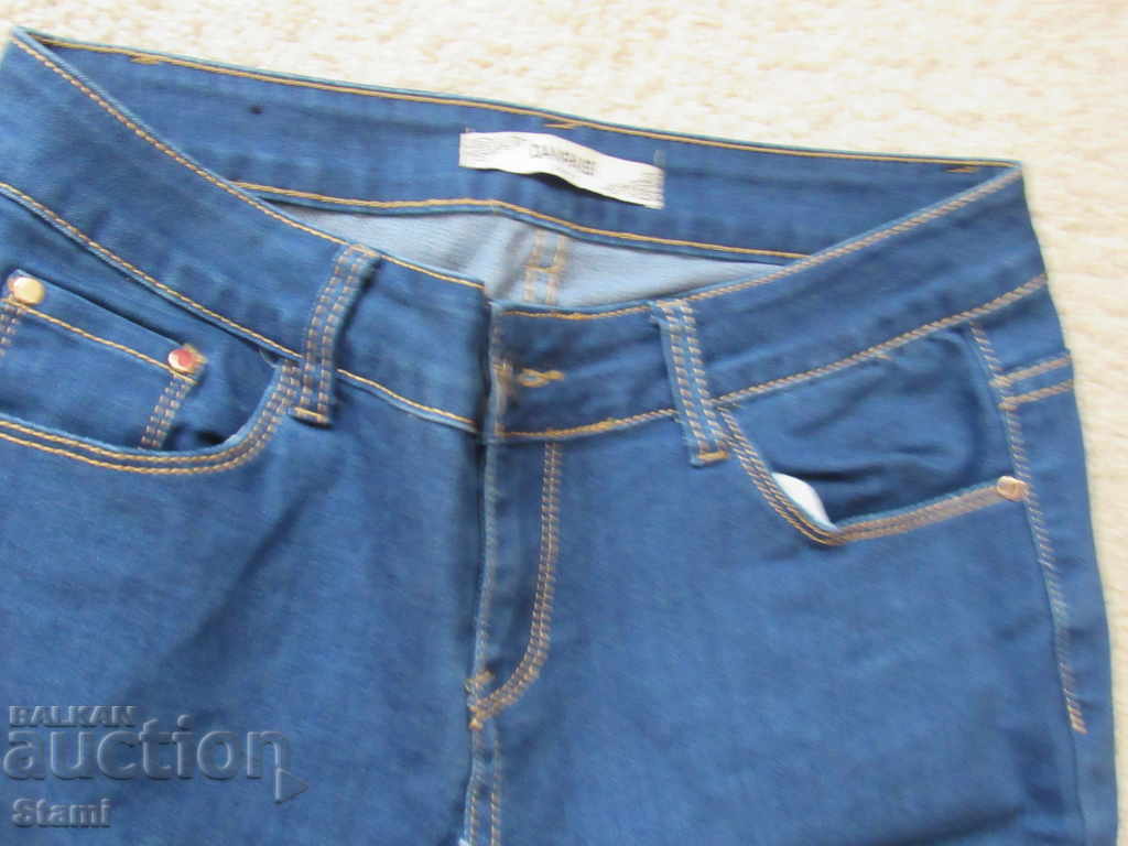 Blugi slim dama indigo DANPAISI, marimea 30 cu preț 15.00 BGN | € 7.67