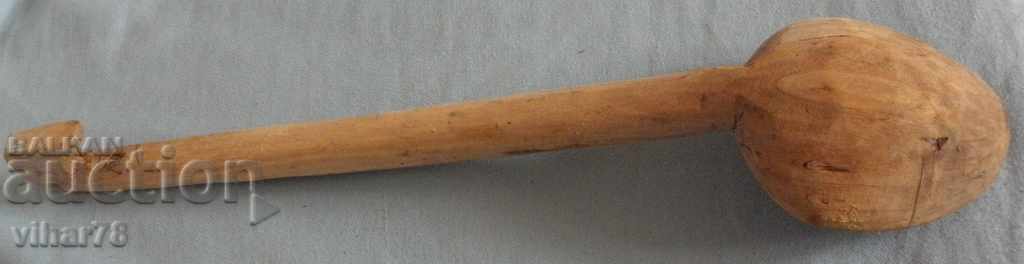 Delivery of old wooden spoon Delivery of old wooden spoon